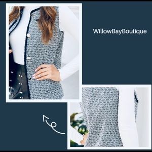 Tweed Vest with Contrast